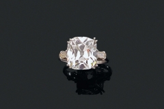 Bague Diamant Coussin - 5,70 carats G VS2  - Mars 2015 -  Adjugé : 150.000€