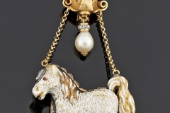 Broche or - XIXe siècle - Adjugé : 2.500€